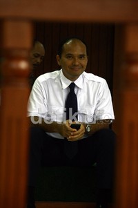Hotasi juga dituntut membayar denda Rp 500 juta subsider 6 bulan kurungan. Ramses/detikFoto.