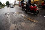 Musim Hujan, Jl KH Noer Ali Kalimalang Rusak