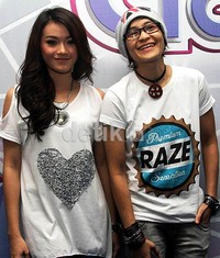 The Virgin saat ditemui di acara DahSyat, RCTI, Jakarta Barat, Senin (7/1/2013). Gusmun/detikHOT.