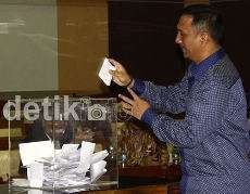 Pasek: Hambalang Tidak Hanya Diurusi Demokrat