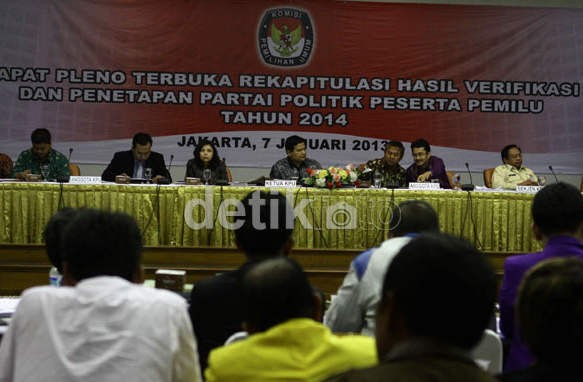 Komisioner KPU ke Yusril: Pak Yusril Tak Perlu Dikte Kami!