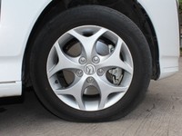 Pertarungan Toyota NAV1, Mazda Biante dan Nissan Serena
