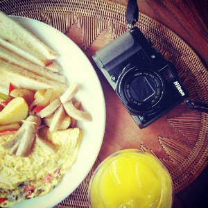 Komposisi Apik Memotret Makanan & Gadget