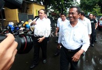 Dahlan saat tiba di Galeri Cafe TIM, Cikini, Jakarta Pusat.