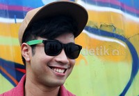 Album tersebut akan berisi lagu-lagu lawas Vidi yang digarap ulang. Gusmun/detikHOT.