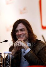 Siap Saksikan Konser Weezer Nanti Malam?