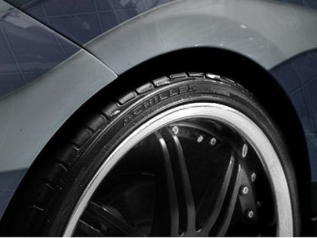 Produsen Ban Lokal Sponsori Manchester United