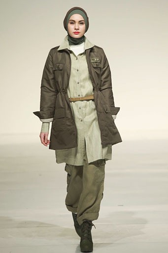 Up2Date by Irna Mutiara Retrospection. Ballroom Hotel Mulia. Senayan. Jakarta. [Photo: Agung Prambudhy/Wolipop]