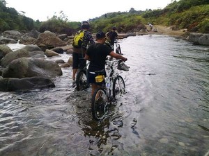Trek Sepeda Paling Menantang di Padang!