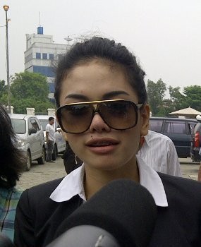 Terancam Hukuman 4 Tahun Penjara, Nikita Mirzani Lemas