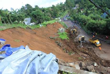 Ini Dia Longsor di Puncak