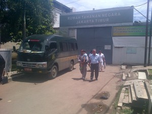Orang Tua Angie: Prepare for The Worst, Hope for The Best