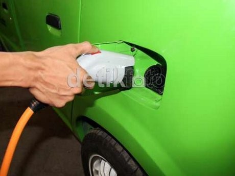 Kapan Indonesia Bisa Produksi Massal Mobil Listrik?