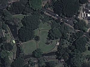 Ada Taman Rahasia di Kebun Raya Bogor!