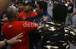 Pendukung Cagub Bentrok di Makassar