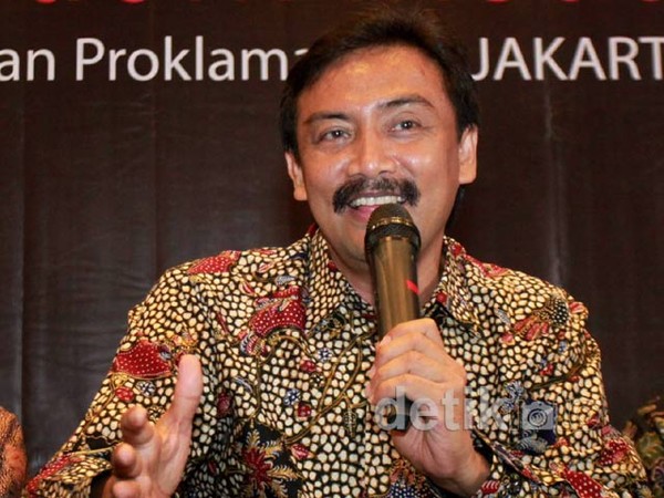 Andi Mallarangeng Gelar Jumpa Pers