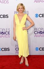 Bertabur Bintang di Red Carpet People Choice Awards 2013