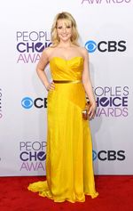 Bertabur Bintang di Red Carpet People Choice Awards 2013