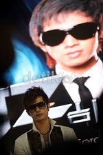 Ditinggal Irwan Chandra, HITZ Tinggal Berdua