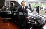 Mobil Mewah untuk Bos Besar