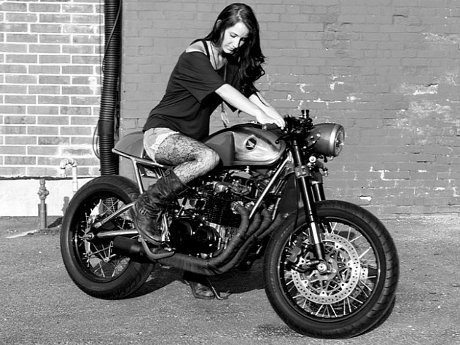 Wanita Ini Modif Sendiri Honda CB550