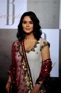 5 Artis Bollywood Paling Cantik