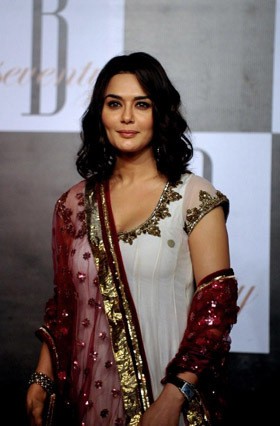 5 Artis Bollywood Paling Cantik