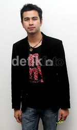 Jomblo, Raffi Ahmad Makin Ganteng