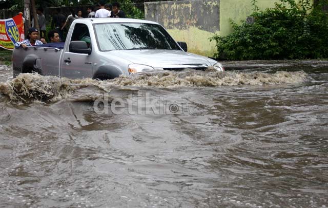 Daan Mogot  Banjir