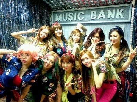 Terlalu Mengintimidasi, SNSD Tak Pernah Disapa Girlband Junior