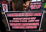 PKL Tolak Penggusuran oleh PT KAI