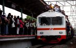 Aksi Blokir Bubar, Jalur KRL Kembali Normal