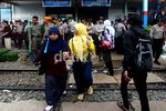 Aksi Blokir Bubar, Jalur KRL Kembali Normal