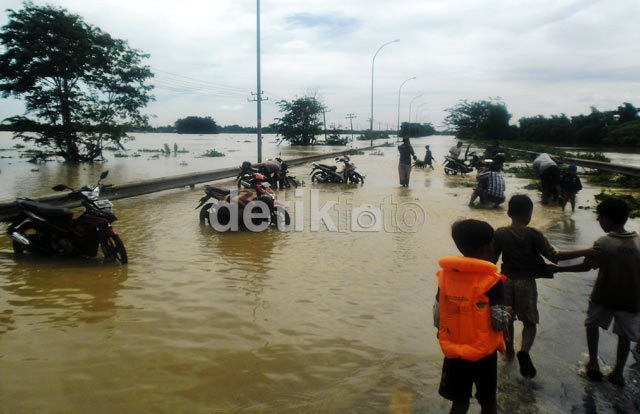 Tol Merak Ditutup Akibat Banjir, Operator Rugi Rp 1,2 Miliar/Hari