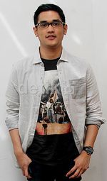 Aih, Manisnya Senyuman Afgan