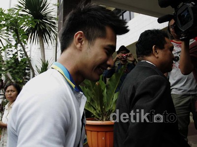 Eza Gionino Penuhi Panggilan Polisi