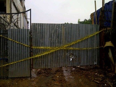 Tembok Ambruk di Pondok Indah Diduga Karena Hempasan Hujan Angin