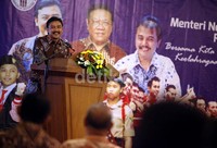 Andi Alifian Mallarangeng, memberikan sambutan terakhir kepada seluruh karyawan Kemenpora untuk menyampaikan pamit dan rasa ucapan terima kasihnya yang telah membantu banyak saat dirinya menjabat sebagai Menpora.