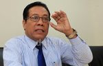 Daming Sunusi Menitikan Air Mata