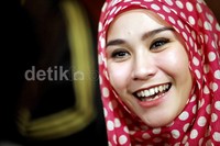 Zaskia mengaku pamali dan takut bila kehamilannya itu diberitahu sebelum 3 bulan.