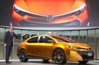 Mobil konsep Furia adalah indikator awal mengenai bagaimana desain compact car kami di masa depan, ujar Group Vice President and General Manager Toyota Division Bill Fay di Detroit Motor Show. (dok Toyota)