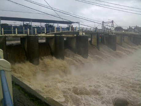 Ketinggian Air Naik Drastis Hingga 180 Cm, Katulampa Siaga II