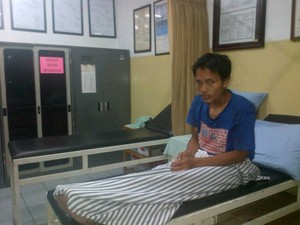 Warga yang Hanyut di Kampung Pulo Berhasil Diselamatkan!