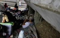 Banjir kali ini kemungkinan besar akan terus melanda wilayah itu dikarenakan curah hujan yang masih tinggi.     