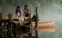 Film tersebut menceritakan tentang pertemuan tak terduga antara Indi (Velove Vexia) dan Mika (Vino G Bastian). (IFI)