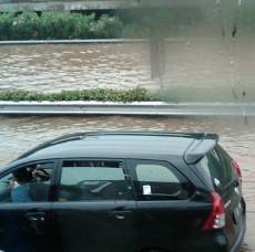 Jalur Bawah Tol Bandara Cengkareng Banjir, Jalur Atas Aman
