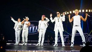 YG Entertainment Kuasai Golden Disk Awards 2013 dengan 9 Penghargaan