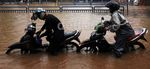 Terobos Banjir, Motor Mogok