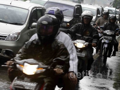 Banjir, Sepeda Motor Diizinkan Masuk Tol