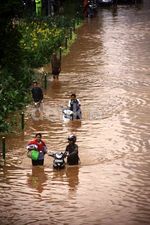 Thamrin Menjadi Lautan